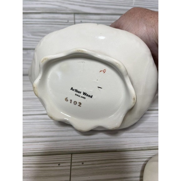 Vintage Arthur Wood (England) Floral Teapot with Gold Gilding 6102 AS IS READ! - Picture 9 of 11